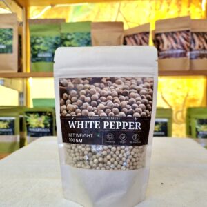 White pepper (Safed mirch)